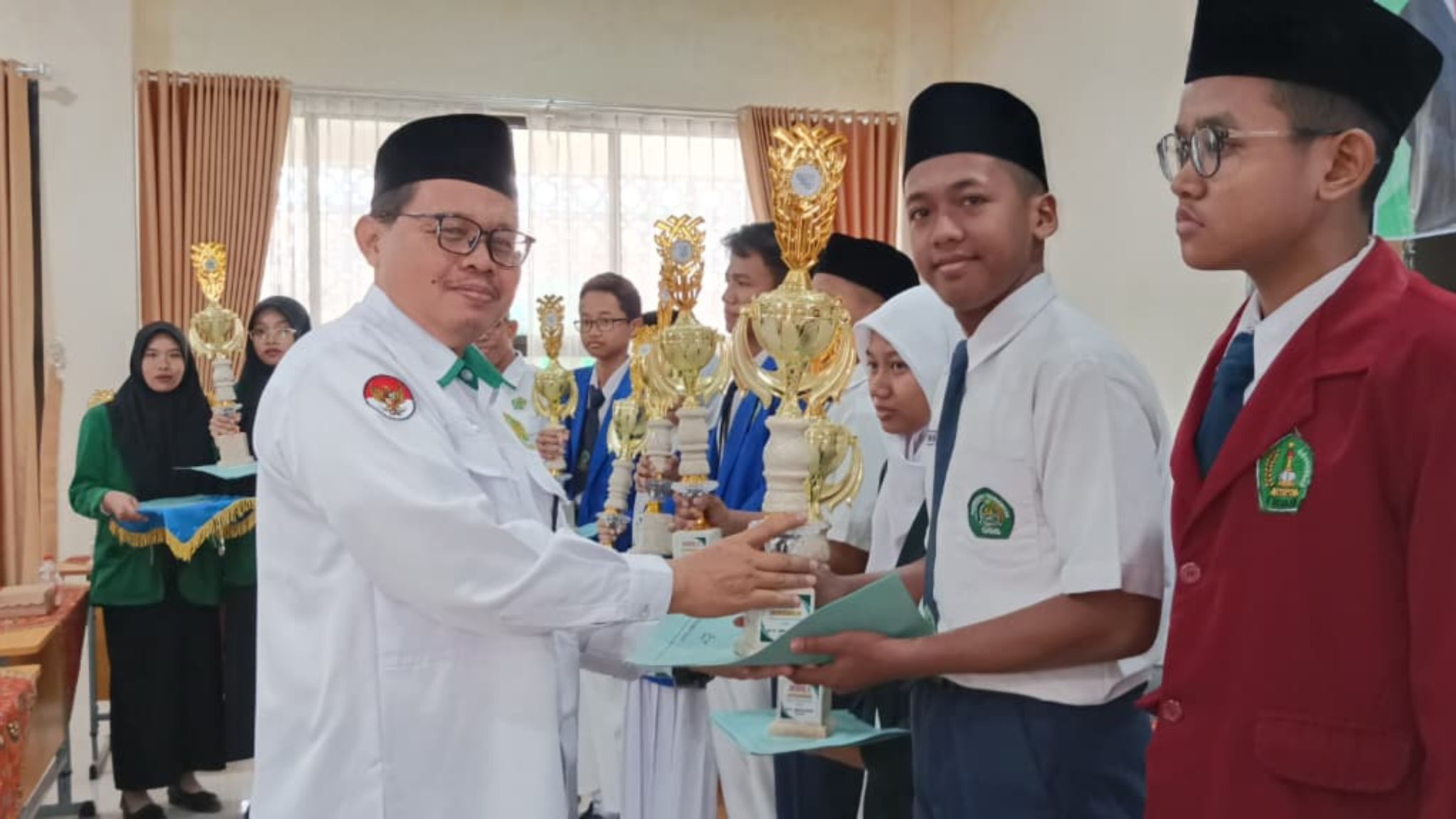 Kemenag Nganjuk Apresiasi Juara OMI dan Siapkan Duta Madrasah Menuju Tingkat Provinsi