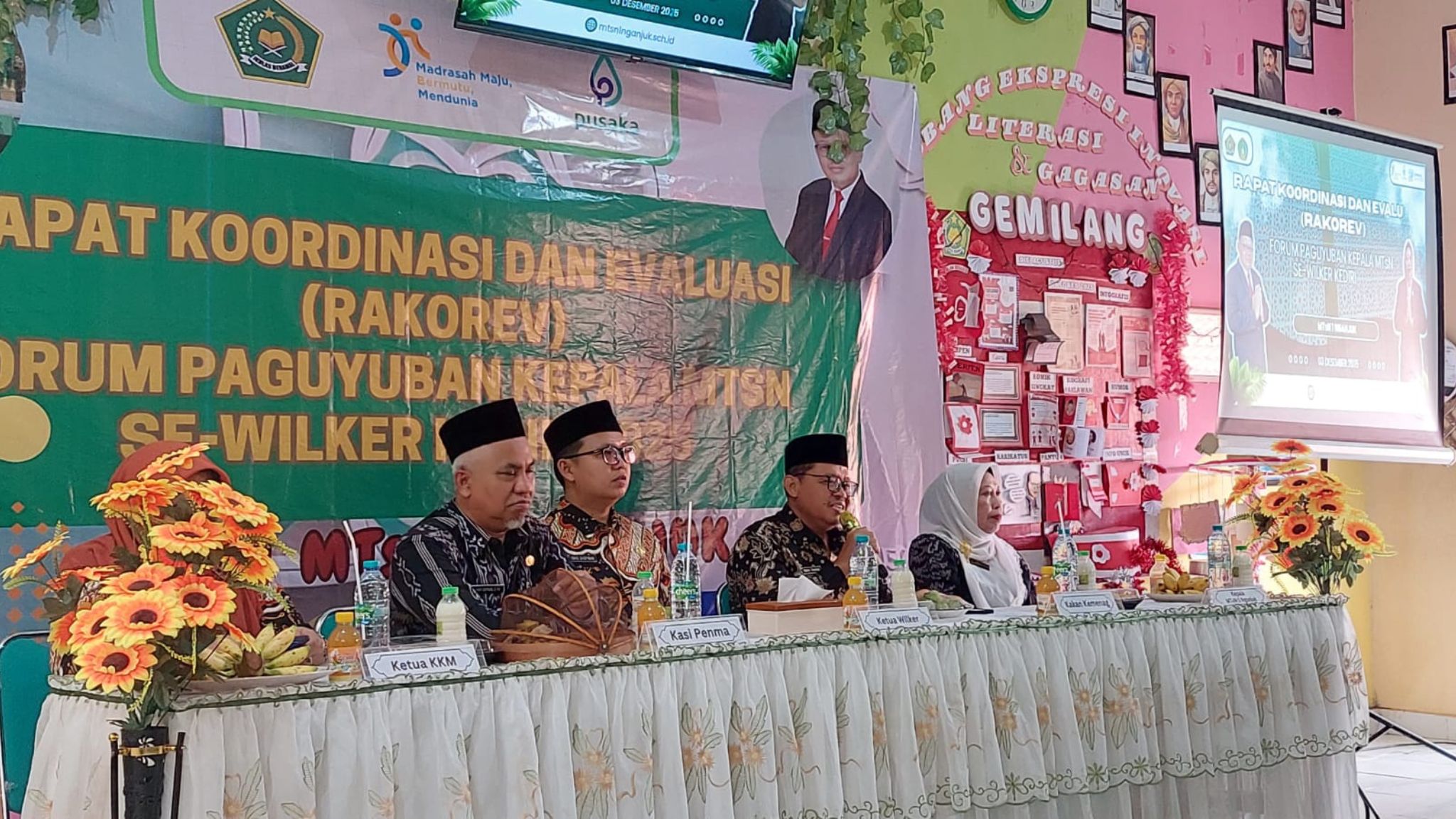 Perkuat Mutu Madrasah, Kakankemenag Buka Rakorev Forum Paguyuban Kepala MTsN se Wilker Kediri