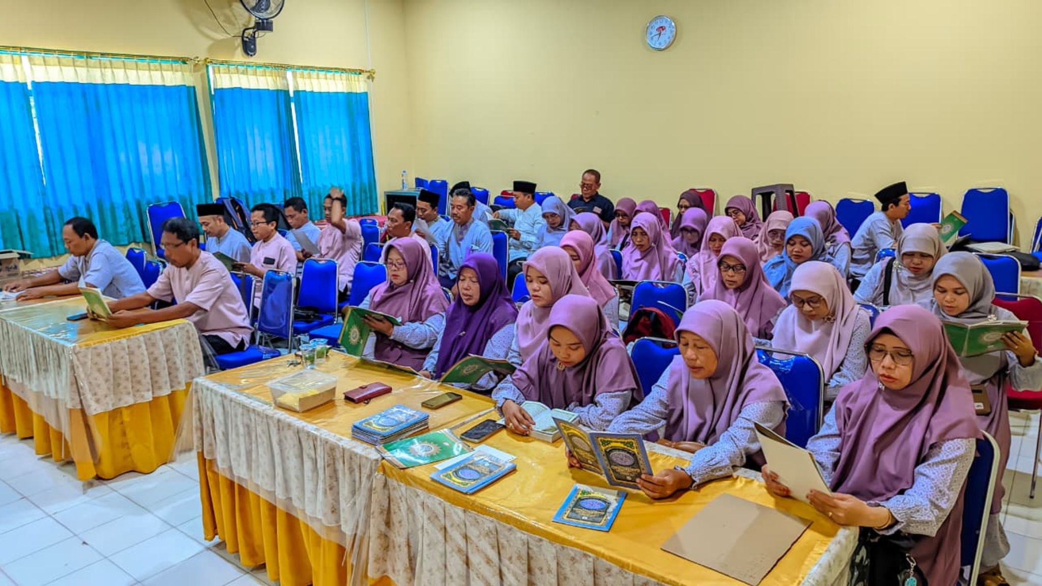 MTsN 3 Nganjuk Ikuti Khotmil Quran dan Doa Munajat  HAB ke-80 Kementerian Agama